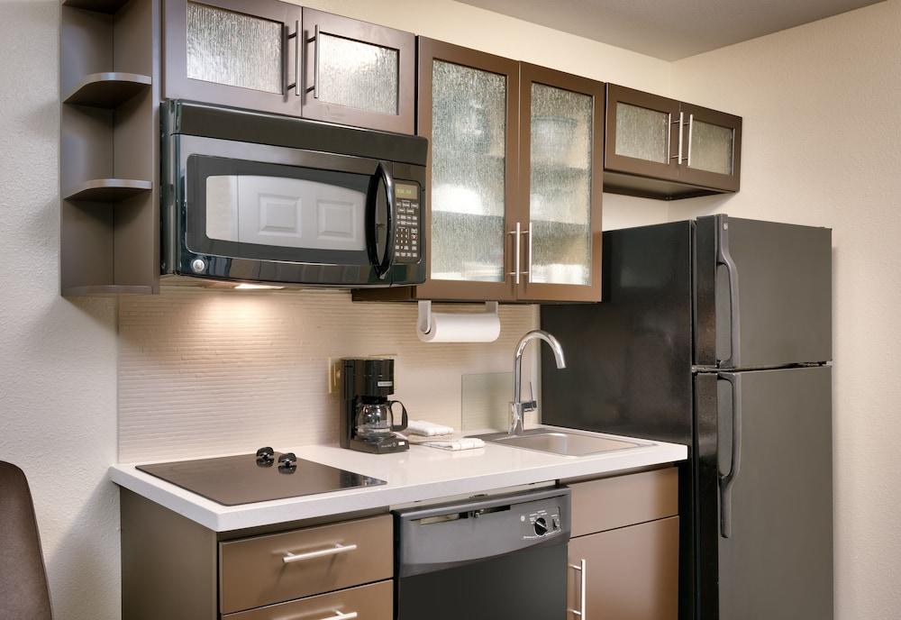 Candlewood Suites Plano East By Ihg Экстерьер фото