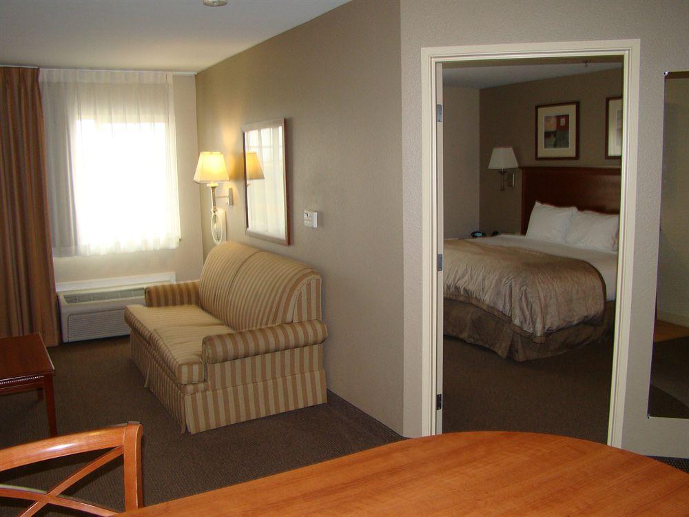 Candlewood Suites Plano East By Ihg Экстерьер фото