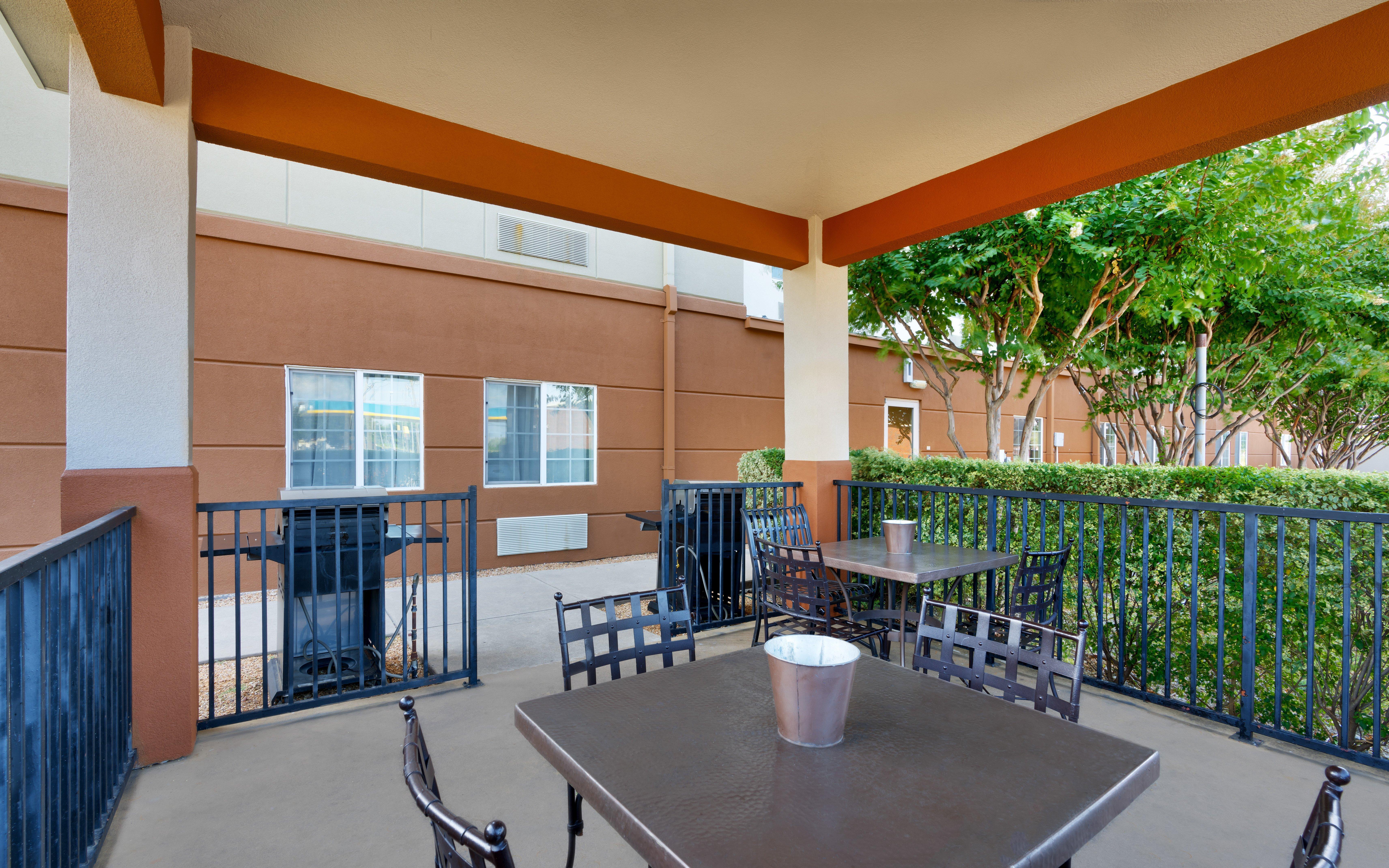 Candlewood Suites Plano East By Ihg Экстерьер фото